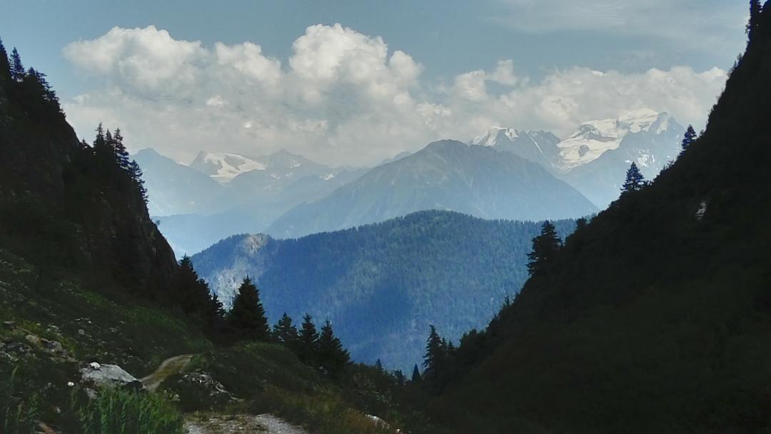 Lieu Secret Dans Les Alpes Suisses Villa Le Tretien Exterior foto