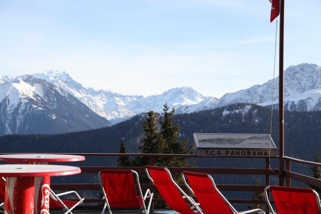 Lieu Secret Dans Les Alpes Suisses Villa Le Tretien Exterior foto